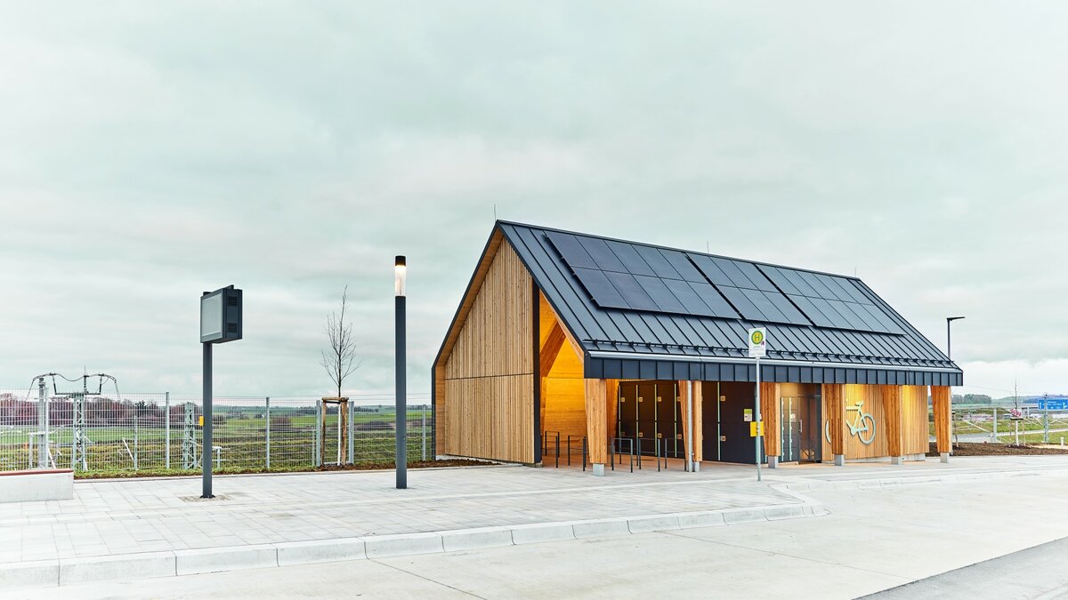 Bahnhof in Merklingen mit KienzlerProdukten ausgestattet Kienzler