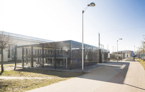 Radstation am Bahnhof Greifswald, Fotos: Jean Schwarz