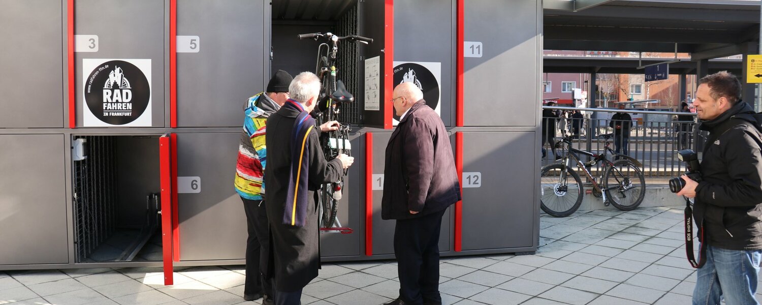 Einweihung neue Bike and Ride Box in Frankfurt (Main) Rödelheim