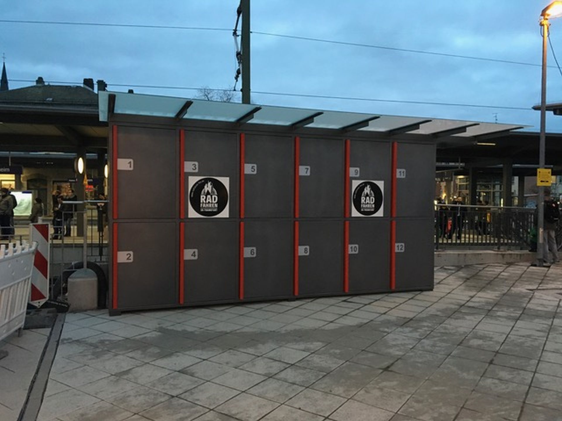 Bike and Ride Box Frankfurt (Main) am S-Bahnhof Rödelheim