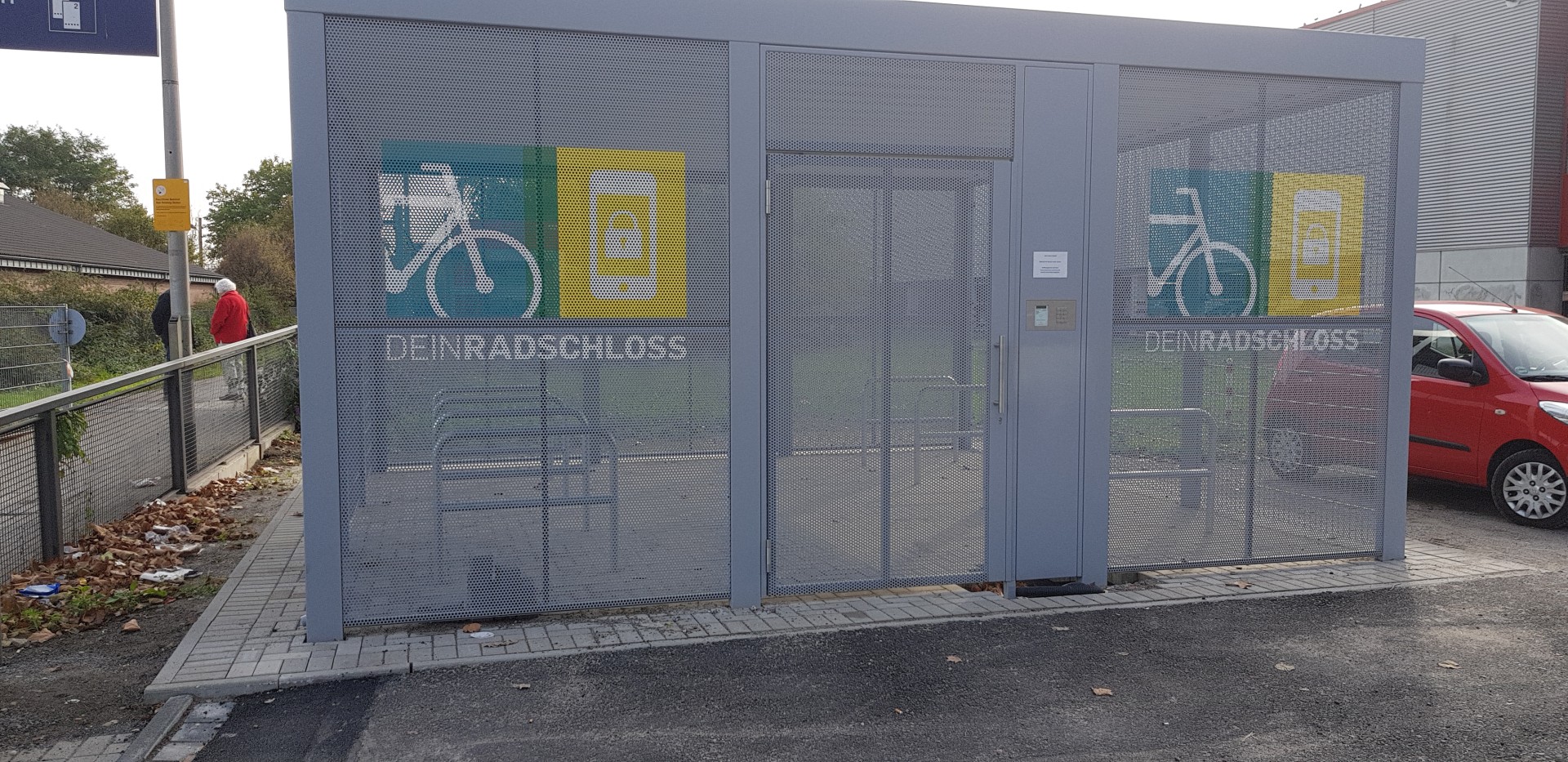 DeinRadschloss-Sammelabstellanlage mit Platz für 16 Räder in Duisburg Ruhrort