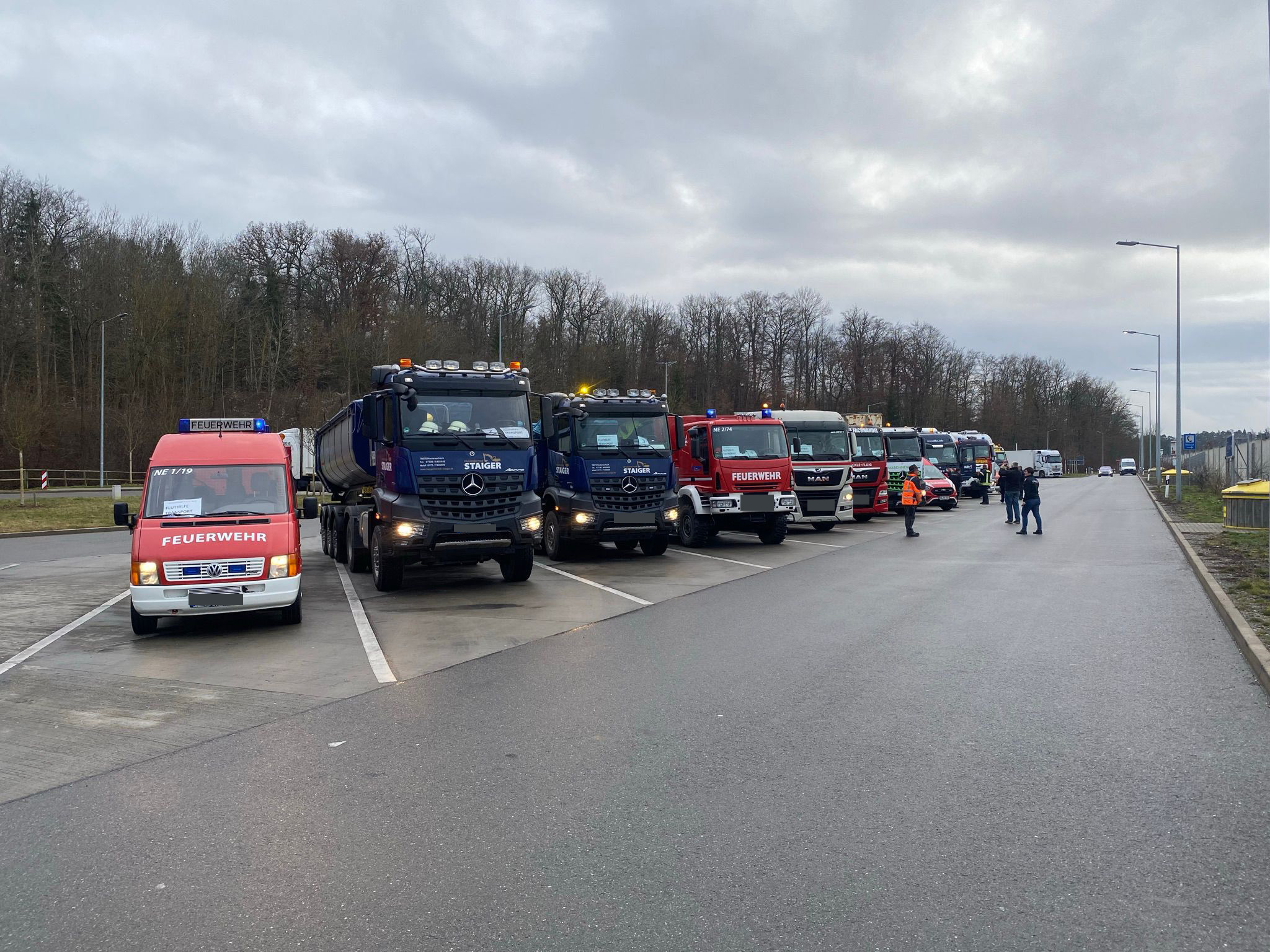 Tolle Brennholz-Spendenaktion für das Ahrtal aus dem Raum Niedereschach