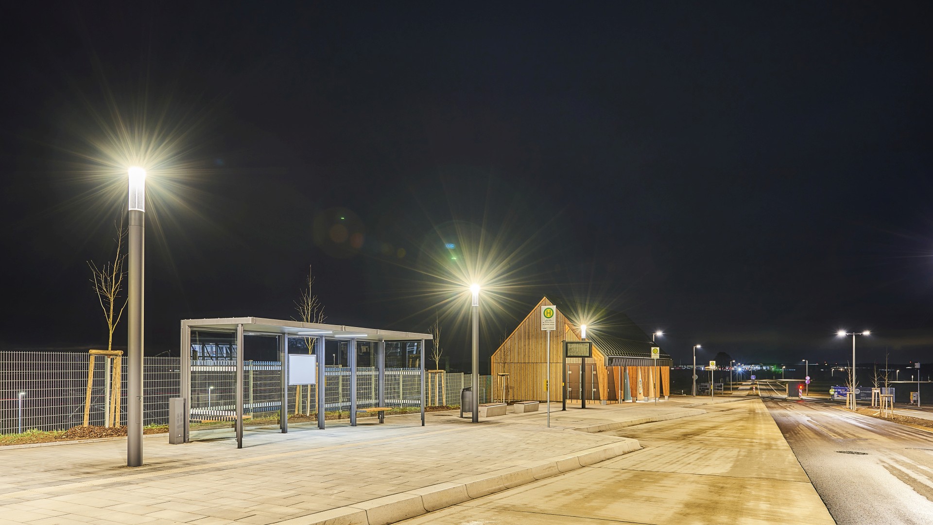 Buswartehalle Merklingen Bahnhof Schwäbische Alb