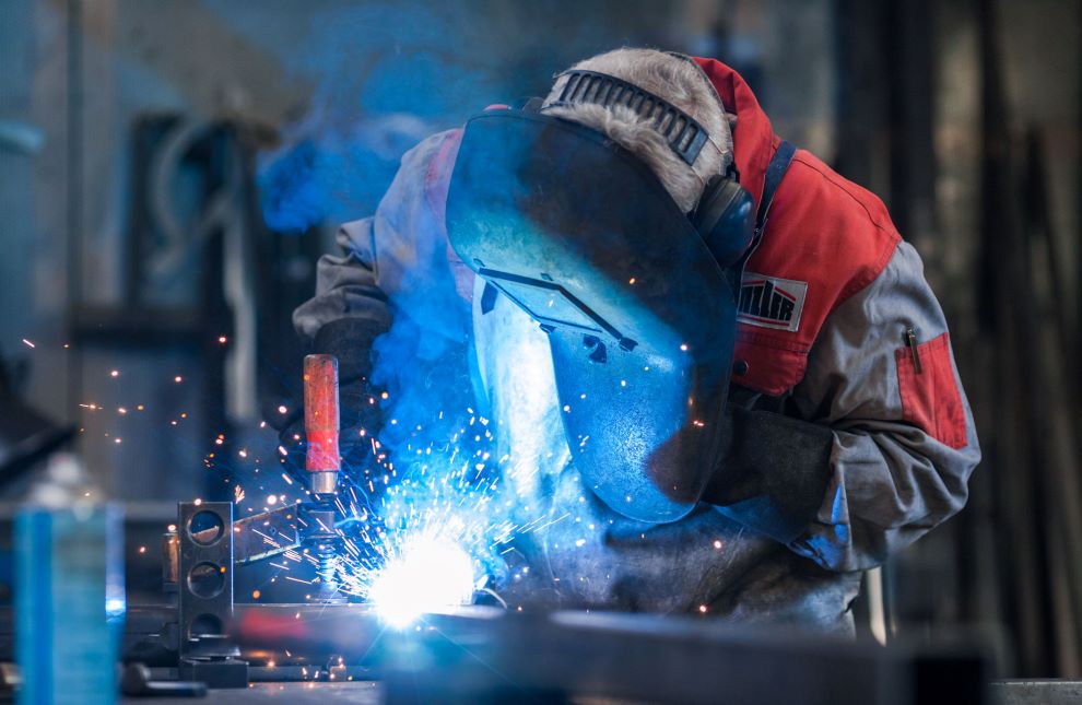 Schweißer bei der Arbeit