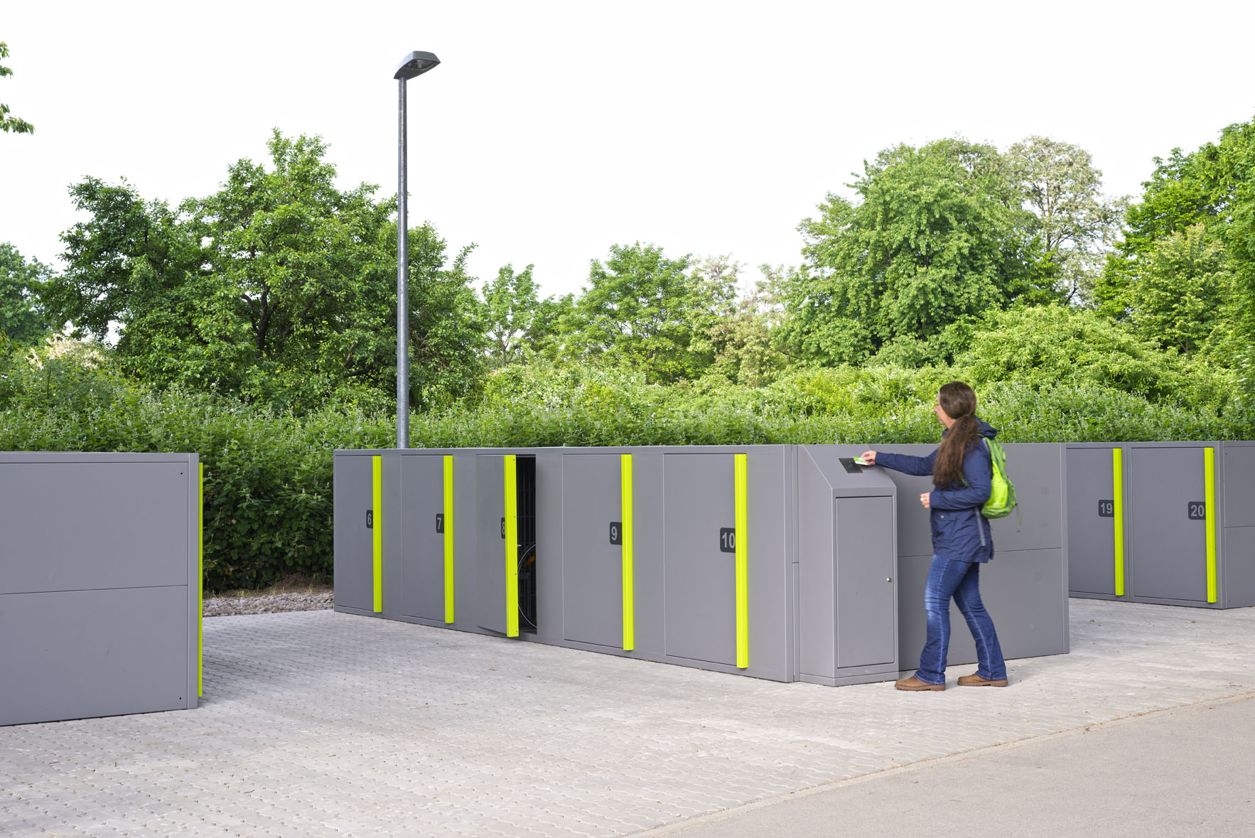 Bike and Ride Box von Kienzler Stadtmobiliar