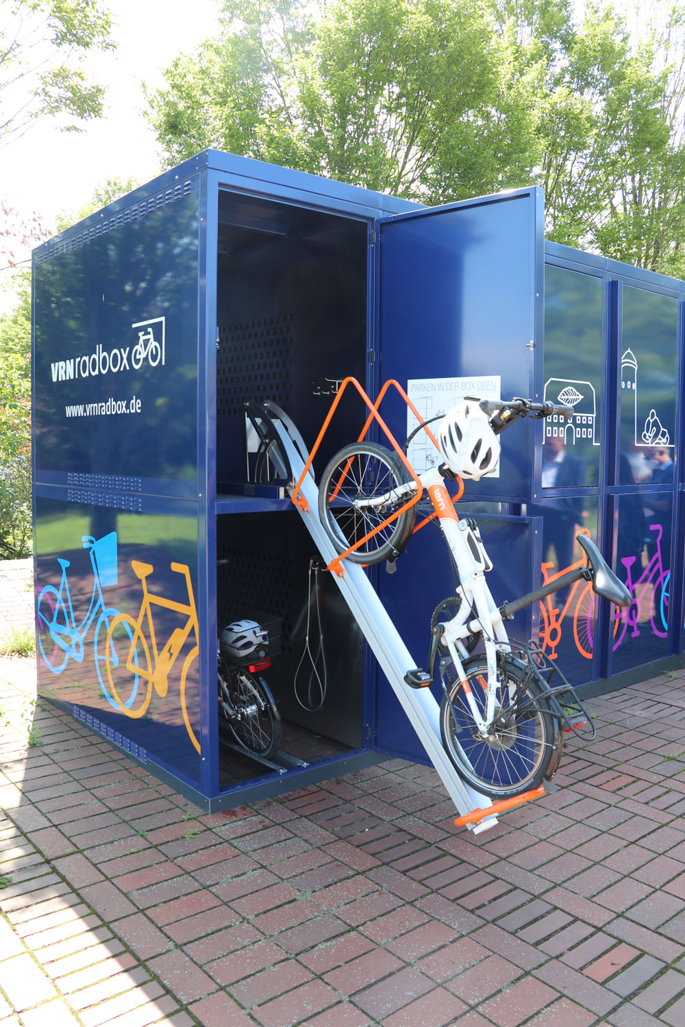 Bike and Ride Box von Kienzler Stadtmobiliar