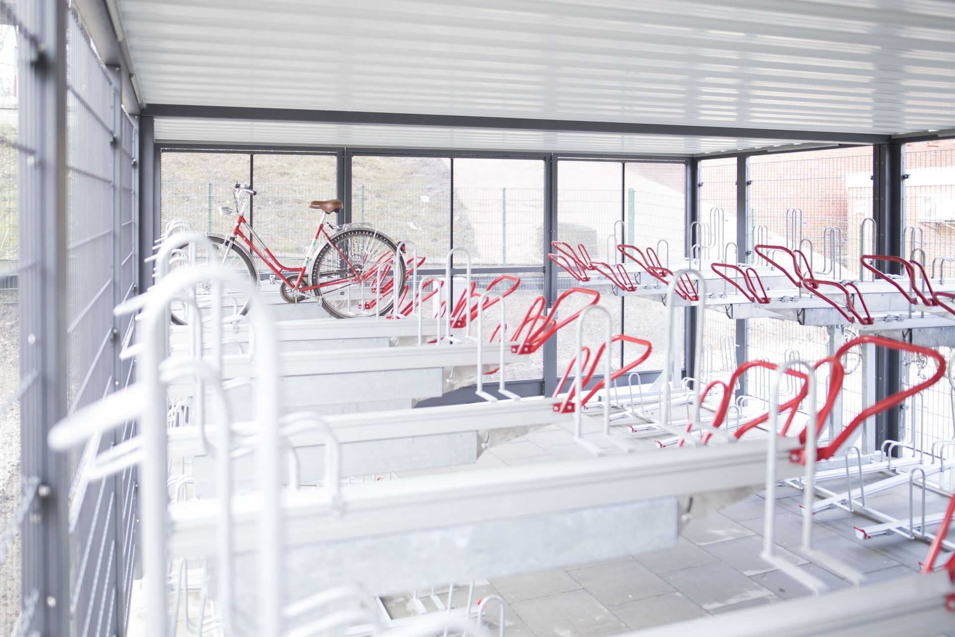 Fahrrad-Sammelschließanlage von Kienzler Stadtmobiliar